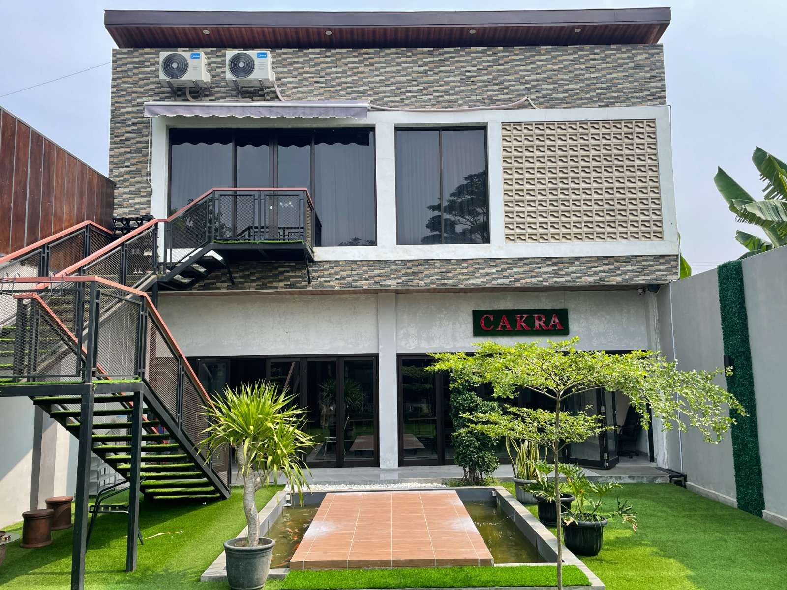 gedung_depan